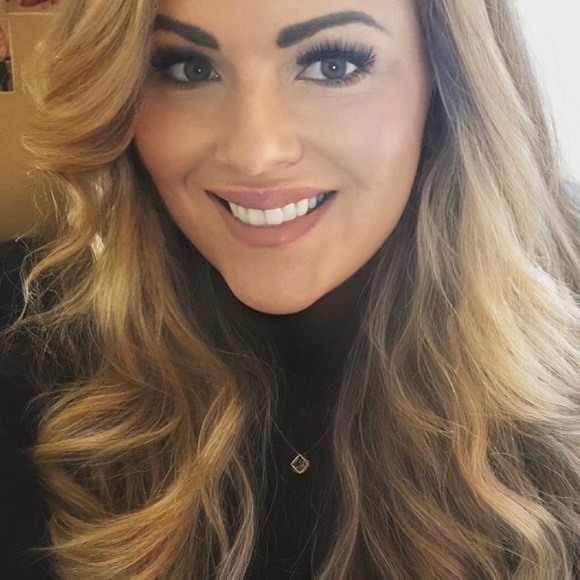 Meet your Posher, Sylvia - Picture 7 of 12